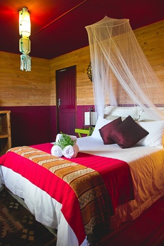 Comfy rustic accommodation at Peace of Eden